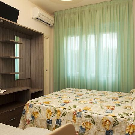 Hotel Mare Live Lido di Jesolo Exterior foto